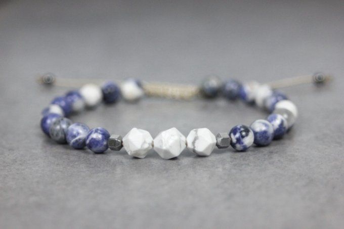 Bracelet en perles sodalite, howlite blanche et hématite